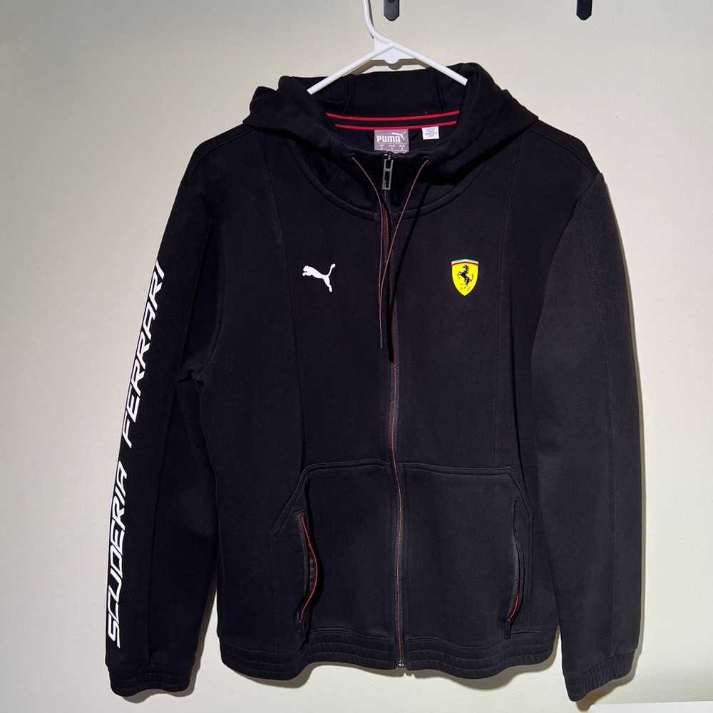 NWOT Scuderia Ferrari F1 Puma Black Jacket Hoodie Sz S